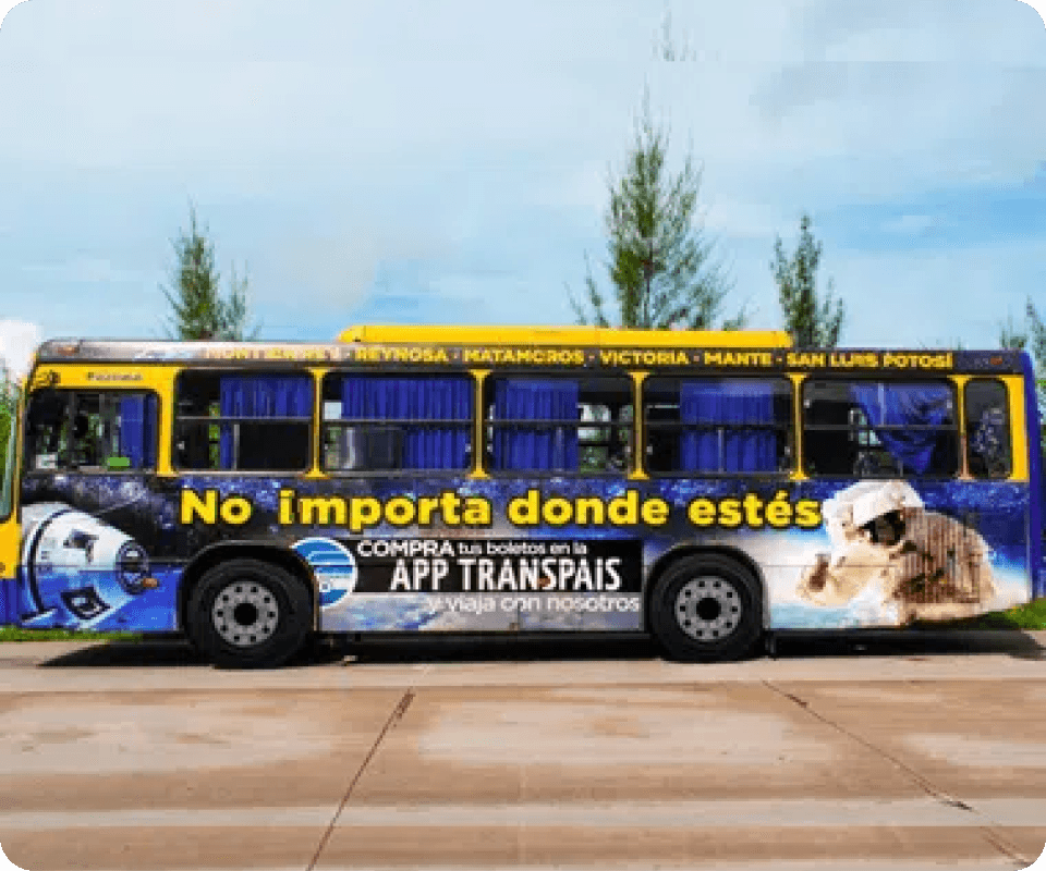 Medallones publicitarios en autobuses urbanos URBAN